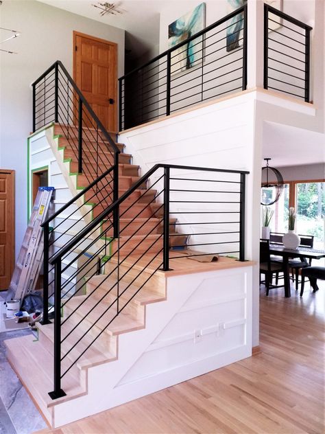 Matte Black Horizontal Rail for Interior Stairs - Great Lakes Metal Fabrication Under Stairs Dog House, Black Stair Railing, Staircase Metal, Black Railing, Indoor Railing, Metal Stair Railing, Steel Railing Design, Interior Stair Railing, Interior Railings