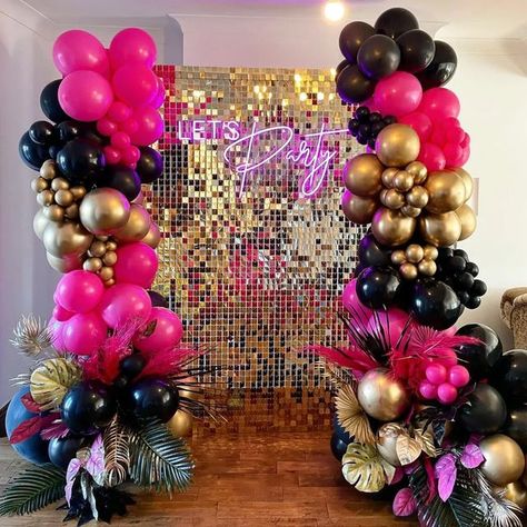 Hot Pink Gold And Black Birthday Party, Hot Pink Black And Gold Party Decor, Gold Birthday Party Decorations, Birthday 21, 18th Birthday Party Themes, Mother In Law Birthday, Catering Design, 46th Birthday, 50th Birthday Party Decorations