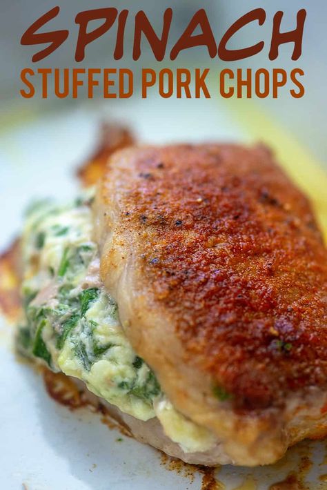 Stuffed Pork Chop Recipes Baked, Goat Cheese Stuffed Pork Chops, Stuffed Pork Chops Baked In Oven, Spinach Stuffed Pork Chops, Baked Stuffed Pork Chops, Raclette Originale, Galette Des Rois Recipe, Keto Spinach, Stuffed Pork Chops