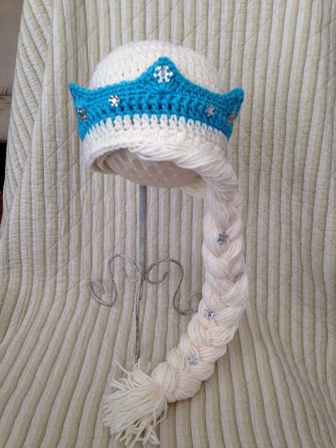 Frozen Hat, Frozen Crown, Crochet Character Hats, Elsa From Frozen, Crochet Crown, Diy Tie Dye Shirts, Crochet Princess, Crochet Kids Hats, Crochet Disney