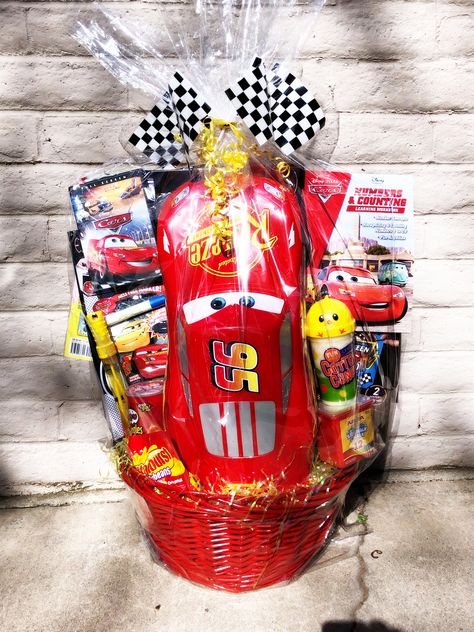 Front of the cars Easter basket Hot Wheels Easter Basket Ideas, Sonic Easter Basket, Hot Wheels Easter Basket, Car Gift Basket, Diy Halloween Doll, Disney Cars Theme, Easter Basket Themes, Unique Easter Baskets, Baby Easter Basket