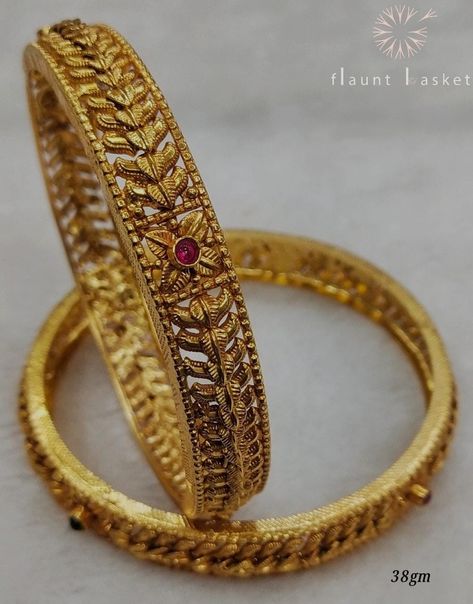 Temple Jewellery Bangles, Temple Bangles, Temple Jewelery, Traditional Bangles, Gold Bangles Indian, Jewellery Bangles, Gold Bangles For Women, Bangles For Women, Bangles Indian