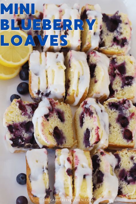 Mini Lemon Blueberry Bread Mini Fall Bread Loaves, Mini Lemon Blueberry Cake, Mini Loaf Bread Recipes, Loaf Desserts, Lemon Loaf Bread, Lemon Blueberry Bread Recipe, Mini Loafs, Mini Breads, Blueberry Quick Bread