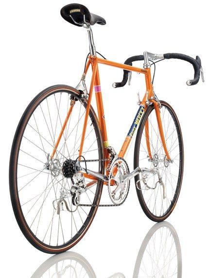 Classic Bicycle, Road Bike Vintage, Velo Vintage, Steel Bike, Vintage Cycles, Push Bikes, Fixed Gear Bike, Vintage Bicycle, Bicycle Race