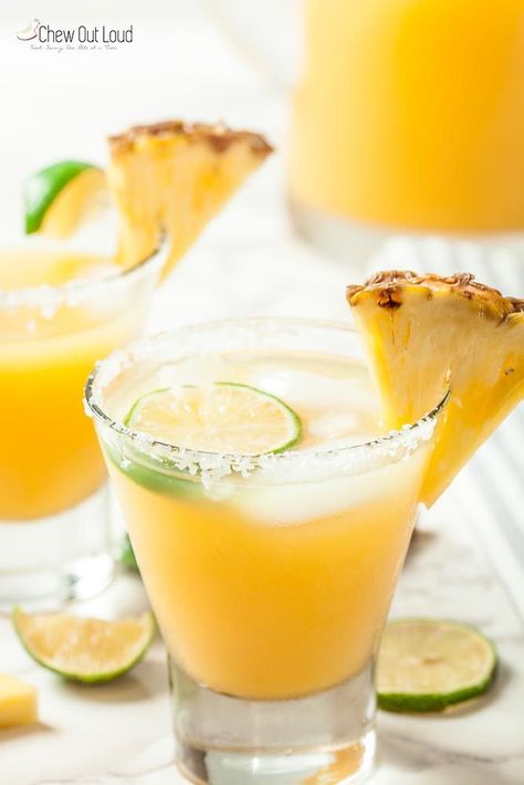 Big Batch Pineapple Margaritas 3 Pitcher Margarita Recipe, Best Mimosa Recipe, Pineapple Margaritas, Pineapple Margarita Recipe, Easy Margarita Recipe, Roasted Garlic Hummus, Easy Margarita, Pineapple Margarita, Mimosa Recipe