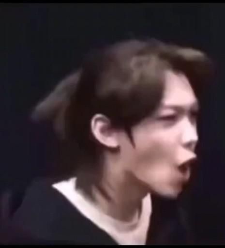 Cute Joonie Pics, Biting Pillow Reaction Pic, Skz Reaction Video, Kpop Memes Face, Felix Funny Face, Kpop Funny Faces, Funny Videos Kpop, Kpop Reaction Videos, Kpop Meme Face