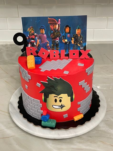 Roblox Theme, Roblox Cake, Creative Birthday Cakes, Creative Birthday, Theme Cake, 6th Birthday, Themed Cakes, Birthday Cakes, Birthday Ideas