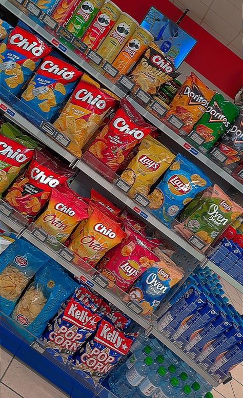 Chips Chips, Pringles Original, Cheese Chips, Chips, Gift Ideas, Snacks, Collage, Green, Pins