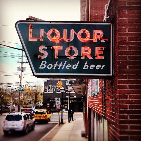 Liquor Store, Highstown, N.J. Vintage Liquor Store, Liquor Store Signage, City Signage, Alcohol Store, Craft Beer Shop, Liquor Shop, Store Signage, Wine Logo, Beer Shop