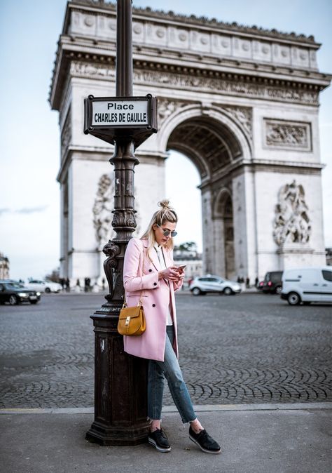 devonrachel | LIKEtoKNOW.it Paris Travel Photography, Minimal Travel, Paris Pictures, Paris Photography, Foto Poses, Paris Outfits, Trik Fotografi, Shooting Photo, Paris Photos