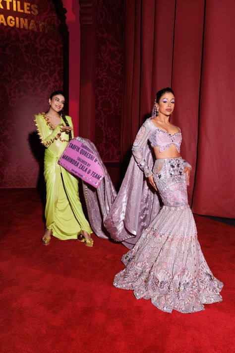 Designer Shubhika Sharma on creating Liza Koshy’s NMACC gala outfit that featured names of karigars The American actor and YouTuber's outfit paid homage to the hardwork and skill of the various artisans behind the creation in a unique way Liza Koshy Funny, Liza Koshy, Gala Outfit, Anti Fashion, Butterfly Blouse, Pink Carpet, Indian Aesthetic, Fiery Red, Bridal Couture