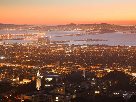 The Perfect Day (and Night) in Berkeley, California - Condé Nast Traveler Summer In San Francisco, Berkeley University, West Coast Travel, California Aesthetic, Dublin Ireland Travel, Berkeley California, Ireland Vacation, California City, College Town