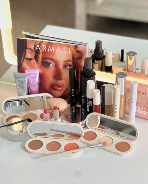 Makeup 💄 by my💖 Productos de Farmasi ��✨ #farmasiofficial #farmasius #beautyinfluencer #maquillate #pontemasguapa #farmasigirl #nuevaoportunidad #farmasimiami #miami Farmasi Beauty Influencer Graphics, Farmasi Aesthetic, Logo Farmasi, Farmasi Logo, Farmasi Uk, Farmasi Canada, Farmasi Beauty Influencer, Farmasi Skincare, Farmasi Graphics