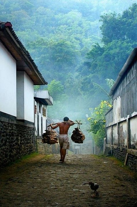 Indonesia Village, Voyage Bali, Bali Lombok, Bali Island, Palau, To Infinity And Beyond, People Of The World, Lombok, Ubud