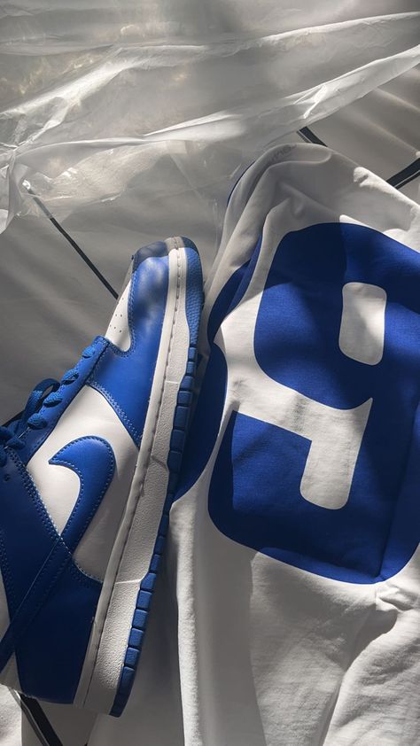 #dunks #kentuckydunks #blue Kentucky Dunks Outfit, Kentucky Dunks, Dunks Outfit, Outfits For Teens, Kentucky, Street Style, Blue, Quick Saves