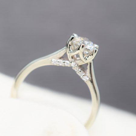 The classic 6 prong solitaire engagement ring - Omori Diamonds 6 Prong Solitaire Engagement Ring, Ring Sketch, Classic Jewellery, Solitaire Engagement Rings, Prong Engagement Rings, Fine Engagement Rings, Ring Cuts, Most Popular Engagement Rings, Popular Engagement Rings