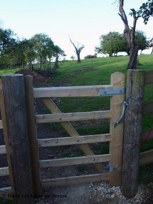 Kissing Gate, Ranch Retreat, Garden Gate, Big Tree, The Cotswolds, Connect The Dots, Rolling Hills, Garden Gates, Gate