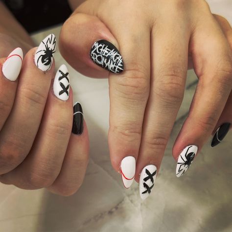 My Chemical Romance Nails, Mcr Nails, Nail Painting Tips, Cross Nails, Nail Painting, Punk Nails, Wet Felting Projects, Fun Crochet, Fun Crochet Projects