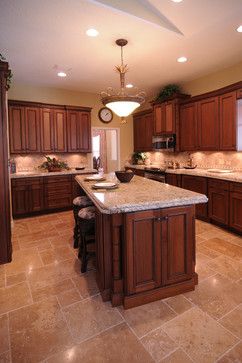 West Indies Kitchen, Closed Off Kitchen, Island House, Tropical Houses, West Indies, Traditional Kitchen, Kitchen Renovation, Home Kitchens, Kitchen Design