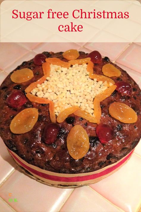 Sugar Free Fruit Cake, Sugar Free Christmas Treats, Xmas Cake Recipes, Healthy Fruit Cake, Healthy Christmas Treats, Sugar Fruit, Low Sugar Snacks, Healthy Christmas Recipes, Healthy Chocolate Recipes