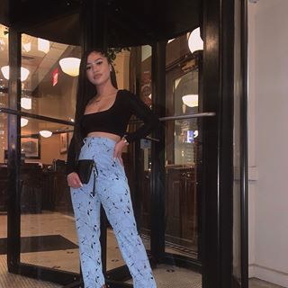 Dan’Yal Green (@just.danyal) • Instagram photos and videos Just Danyal, Feeling Blue, Baddie Outfits Casual, Light Skin, Baddie Outfits, Follow For More, Two Piece Pant Set, Natural Hair Styles, Casual Outfits