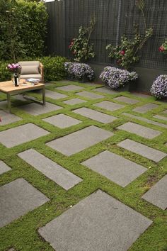 Romantic Backyard, Paver Designs, Soil Texture, Patio Pavers Design, Patio Slabs, Budget Garden, Meteor Garden 2018, Grasses Garden, Have Inspiration