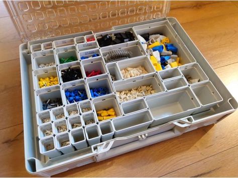 Printable container boxes for Festool Systainer Organiser (such as item number 204852). The sizes 25x25 and 25x50 are particularly useful for small components. Sizes in combinations of 25, 50, 75, 100 and 150mm. Larger variants can be generated through the configuration parameters in the Onshape document. Onshape document: https://cad.onshape.com/documents/5faebfe0cc86c5cab35f9504/w/30c808c77e80dcef8226712c/e/597540fecfccfcf89fc04dbb Festool Systainer, Useful 3d Prints, 3d Things, Organizer Bins, 3d Printing Diy, 3d Printer Diy, Plastic Bins, Homemade Tools, Organizing Bins