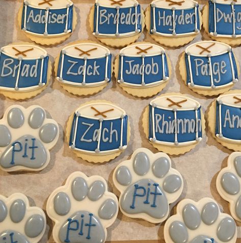 Cookie Glaze, Glaze Icing, Themed Cookies, Cheer Stuff, Graduation Cookies, Cookie Inspiration, Cookie Ideas, Music Themed, Grad Party