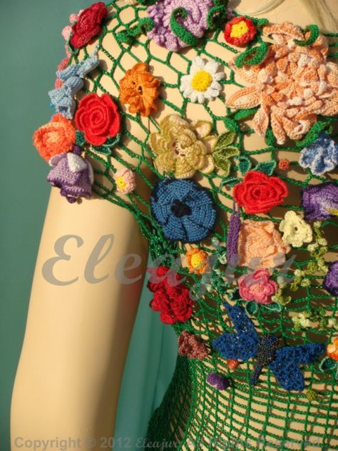 ergahandmade: Colorful Crochet Top With Flowers (Part 1) Colorful Crochet Top, Flower Crochet Dress, Flower Crochet Top, Crochet Mesh Top, Skirts Patterns, Crochet Ring, Crochet Costumes, Crochet Case, Sewing Wedding Dress