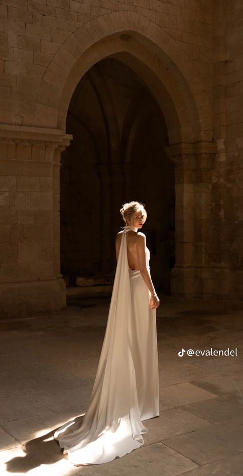 Wedding Dresses Dramatic Back, Dream Wedding Dresses Elegant, Classic Silhouette Wedding Dress, Veils For Mermaid Wedding Dress, Gold Jewelry Wedding Dress, Low Back Draped Wedding Dress, Elegant Feminine Wedding Dress, Long Backless Dress Classy, Wedding Dress Modern Chic