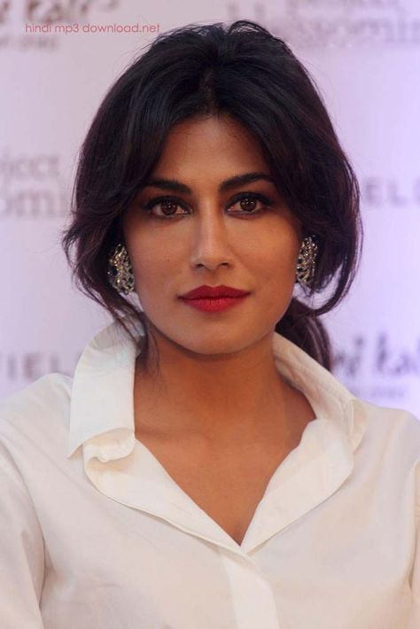 chitrangada singh Chitrangada Singh, Beautiful Lips, Bollywood Girls, Bollywood Celebrities, India Beauty, Desi Beauty, Beauty Face, Beautiful Hair, Beauty Women