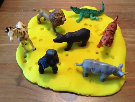 Zoo Keeper Activities Preschool, Zoo Sensory Activities, Dear Zoo Activities Eyfs, Zoo Activities Preschool, Zoo Animals Preschool, Zoo Lessons, Zoo Animal Activities, Preschool Zoo Theme, Zoo Preschool