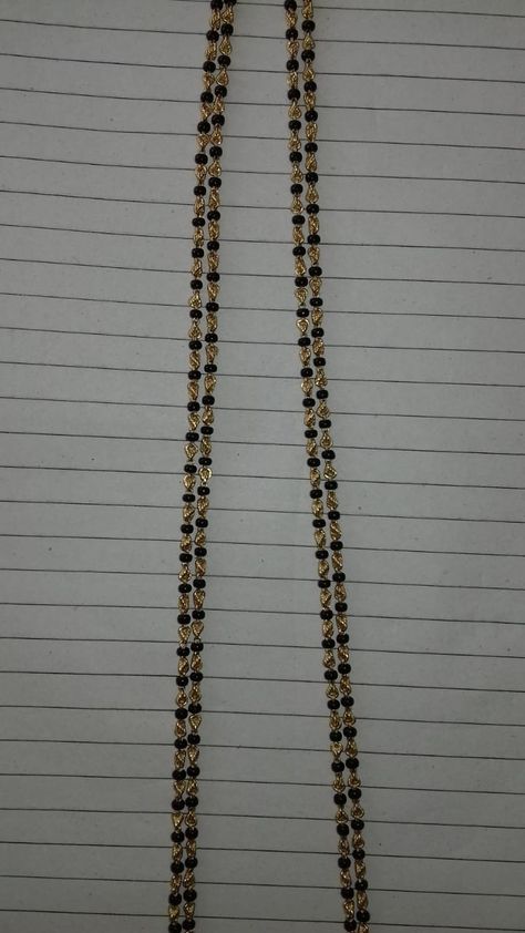 Karimani Sara Designs, Karimani Mangalsutra, Karimani Chain Designs, Black Beads Chain Indian, Long Black Beads Mangalsutra Designs, Long Mangalsutra, Natural Material Jewelry, Black Beats, Cutwork Blouse