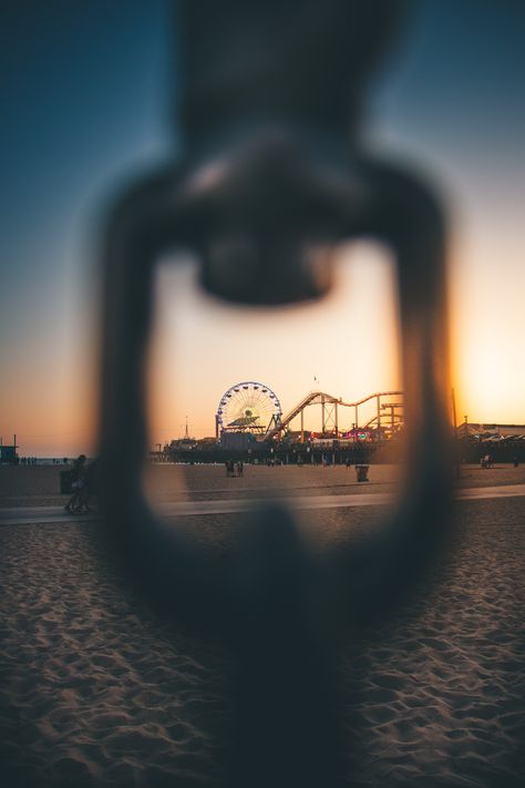 While there is a difference between linking an Instagram post versus linking an Instagram story, it is somewhat a trick question. Selective Focus Photography, New Nature Wallpaper, Blurry Background, San Francisco Photos, Blur Photo Background, New Year Wallpaper, Focus Photography, Santa Monica Pier, Ocean Wallpaper