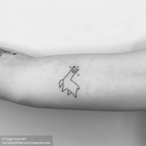 Sunshine Tattoo Small, Llama Tattoo, Tatuaje Studio Ghibli, Easy Tattoo, Inner Arm Tattoos, Tattoos Simple, Dinosaur Tattoos, Парные Тату, Minimalist Drawing