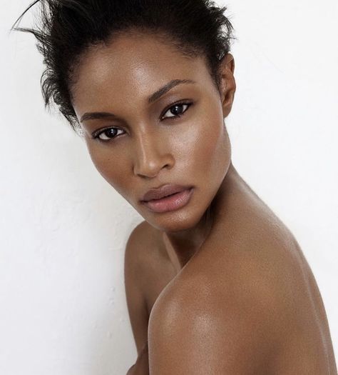 Natural Dewy Makeup, Danielle Evans, Dewy Makeup, Skin Care Steps, Beauty Shoot, Maquillaje Natural, Interesting Faces, Blush Makeup, Brown Skin