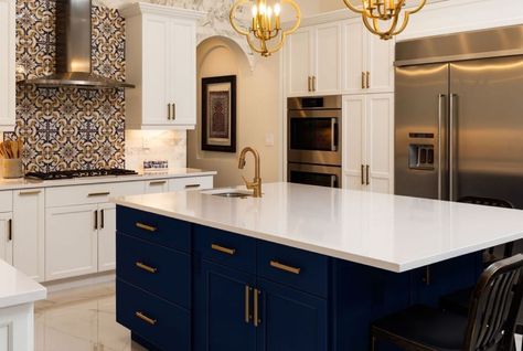 Kitchen & More on Instagram: “Navy looks beautiful with white, off-white, or cream walls and floors. But it can also work with natural wood, shades of gray, or even…” Navy Kitchen Cabinets, Navy Cabinets, Blue Kitchen Island, Navy Kitchen, To Do Planner, Blue Kitchen Cabinets, Cabinet Kitchen, Blue Cabinets, Gold Kitchen