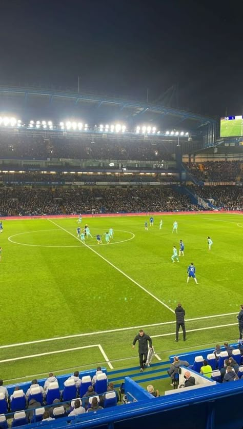 Soccer Match Aesthetic, Soccer Gf Aesthetic, Soccer Stadium Aesthetic, Soccer Stadium Wallpaper, Football Match Aesthetic, Football Field Aesthetic, Soccer Field Aesthetic, Football Wag Aesthetic, Footballer Girlfriend