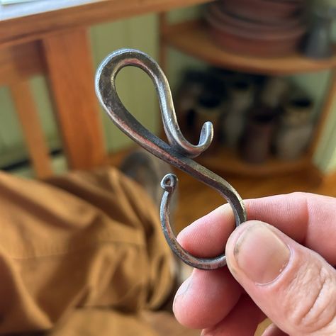 More little things coming from the forge. Keychain bottle openers. #handforged #forged #blacksmith #blacksmithing #metalcraft #metalwork #metalworking #artisan #artisanmade #handmade #handmadecrafts #keychain #bottleopener #bottleopeners #picoftheday #kitchentool #kitchentools #ironwork The Forge, Bottle Opener Keychain, Iron Work, Bottle Openers, Metal Crafts, Blacksmithing, Hand Forged, Larp, Handmade Crafts