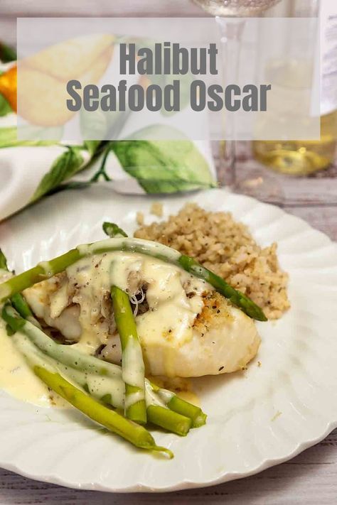 Crab Oscar Recipe, Crab Oscar, Asparagus Hollandaise, Oscar Food, Seafood Sauce Recipe, Oscar Style, Night Dinner Recipes, Carnivore Recipes, Halibut Recipes