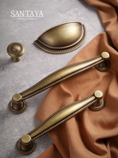 Drawer pulls and knobs