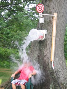 Diy Dunk Tank, Lollipop Spiders, Halloween Games For Toddlers, Halloween Hunt, Adult Halloween Party Ideas, Games Halloween, Dunk Tank, Toddler Parties, Halloween Games For Kids