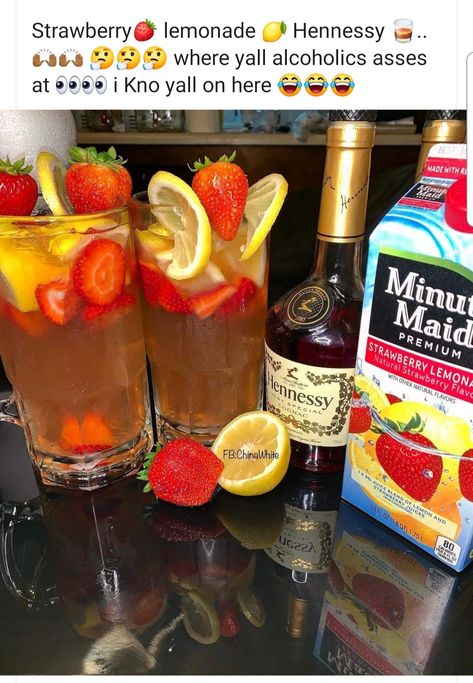 Mixed Drinks Hennessy, Strawberry Hennessy Lemonade Drink Recipe, Strawberry Lemonade Hennessy Drink, Strawberry Hennessy Lemonade, Mixed Drinks With Hennessy, Hennessey Drink Recipes, Strawberry Hennessy Drink Recipe, Hennessy Recipes, Hennessy Mixed Drinks