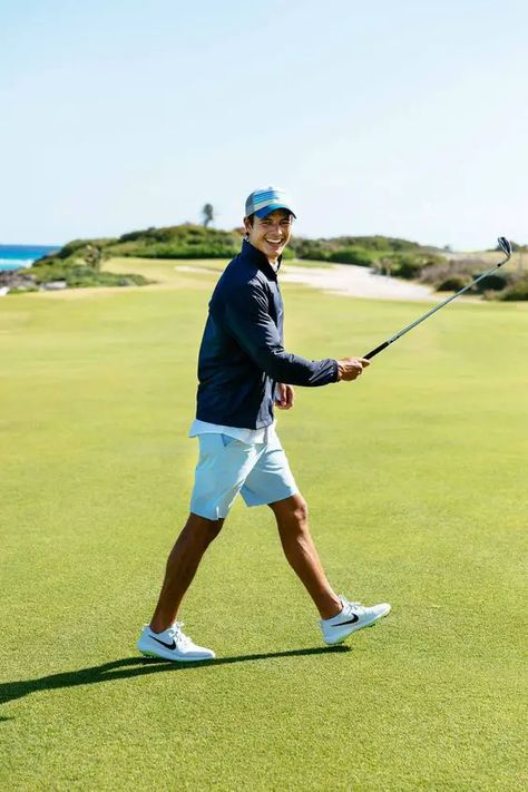 Stylish men’s golf outfits 22 ideas: Seasonal fashion on the golf course Golf Clothing For Men, Cool Golf Outfit Men, Casual Golf Outfit Men, Mens Golf Outfit Summer, Men Golf Outfit Fashion, Golf Outfit Men Summer, Golf Lifestyle Photography, Men’s Golf, Golfing Photography