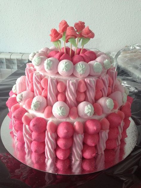 Marshmallow Cake, Bar A Bonbon, Torte Cupcake, Zucchini Cake, Candy Cakes, Candy Cake, Candy Bouquet, Cake Boss, Deilig Mat