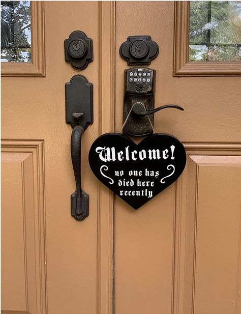 Aesthetic Front Door, Goth Bathroom Decor, Alt Decor, Goth Wall Decor, Gothic Bathroom Decor, Creepy Home Decor, Hanging Room Decor, Halloween Bathroom Decor, Gothic Wall Decor