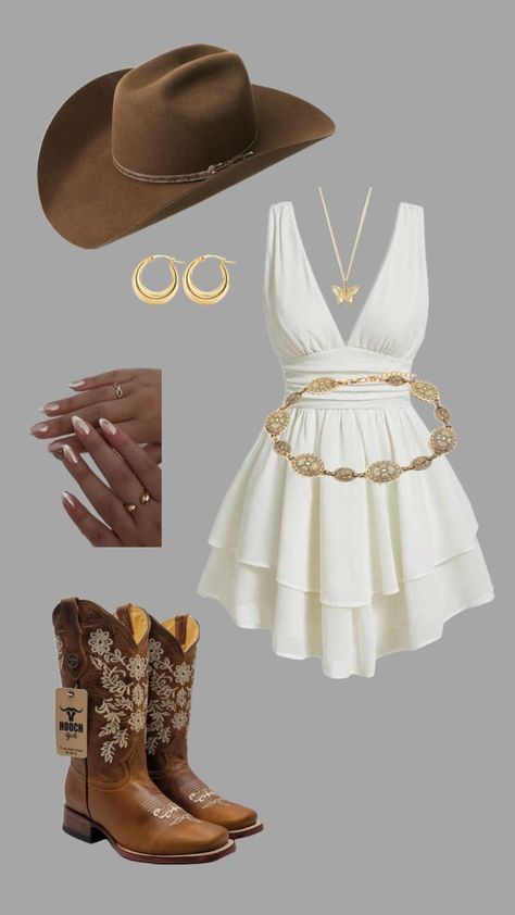 Outfit Jaripeo, Vestidos Country, Cowboy Outfits For Women, Vaquera Outfits, Outfit Vaquero, Country Concert Outfits, Casual Country Outfits, Cowgirl Style Outfits, Country Fits