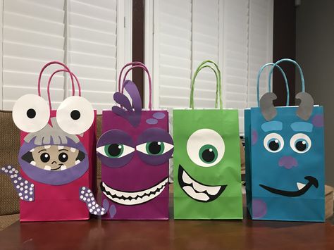 Monsters Inc Goodie Bags, Monsters Inc Party Favors, Dulceros Monster Inc, Boo Monsters Inc Party Ideas, Monsters Inc Decorations, Monsters Inc Halloween, Birthday Explosion Box, Monsters Inc Boo, Candy Theme Birthday Party