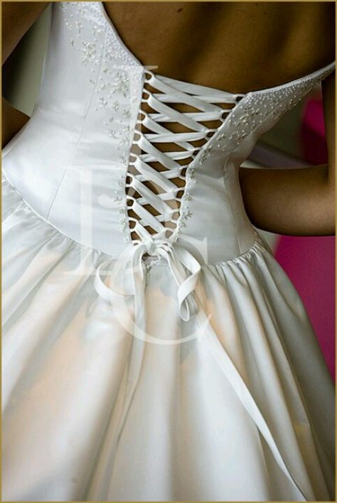 Corset Wedding Dress, love the back of this Back Of A Wedding Dress, Wedding Dress Corset Back, Wedding Dress Bodice, Corset Back Wedding Dress, Corset Wedding Dress, Wedding Dress Backs, Wedding Corset, Corset Tops, Corset Pattern