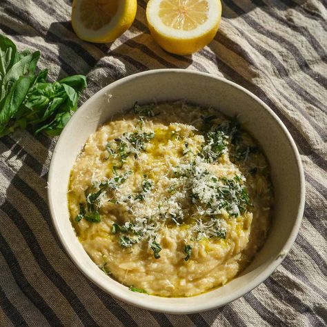 Lemon Butter Orzo, Creamy Lemon Orzo, Orzo Lemon, Creamy Orzo, Lemon Orzo, Orzo Pasta Salad, Orzo Recipes, Roasted Cherry Tomatoes, Parmesan Pasta